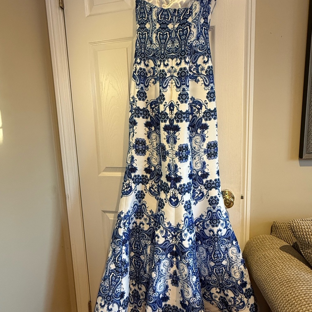 Blue and White Paisley Print Women’s A-Line Dress - Picture 3 of 5